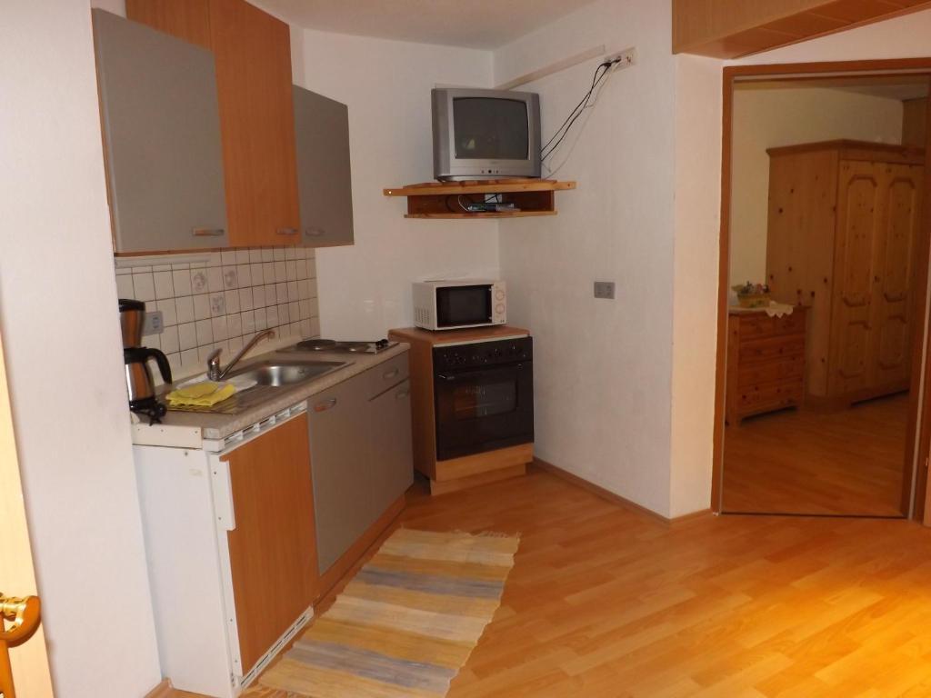 Appartementhaus Sabine Kotschach-Mauthen Rom bilde